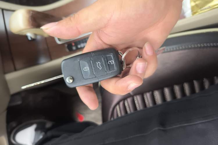 Used Nissan Sylphy 2007 1.6 XE Comfort Edition Vehicle Key