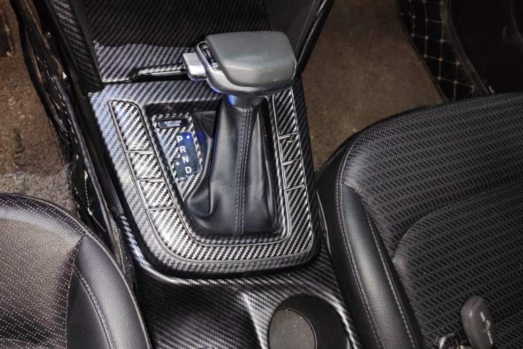 Used Hyundai Elantra (6th Generation / Lingdong) 2016 1.6L Automatic ZhiXuan · Luxury Version
