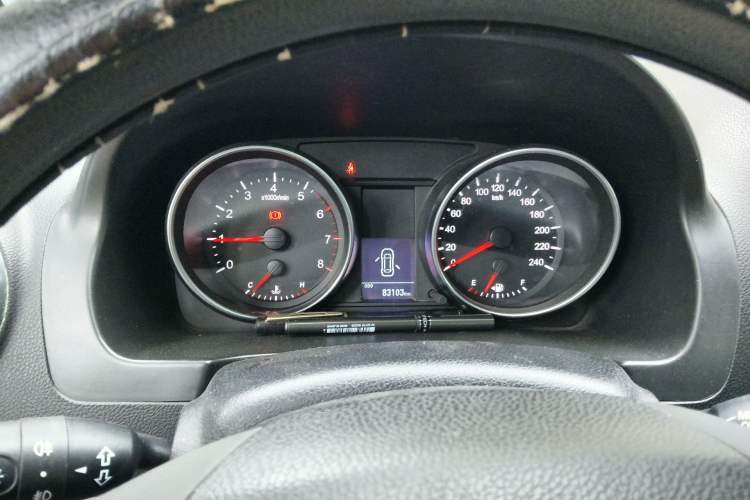 Used Haval H6 2016 Upgraded Model 1.5T Manual Two-Wheel Drive Urban Version Instrument Cluster