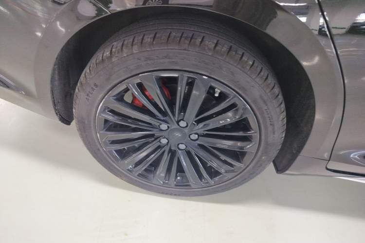 Used Geely Auto Preface L 2024 Zhiqing 1.5TD Tiangong Edition
