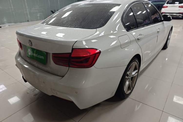 Used BMW 3 Series 2019 320i M Sport Package
