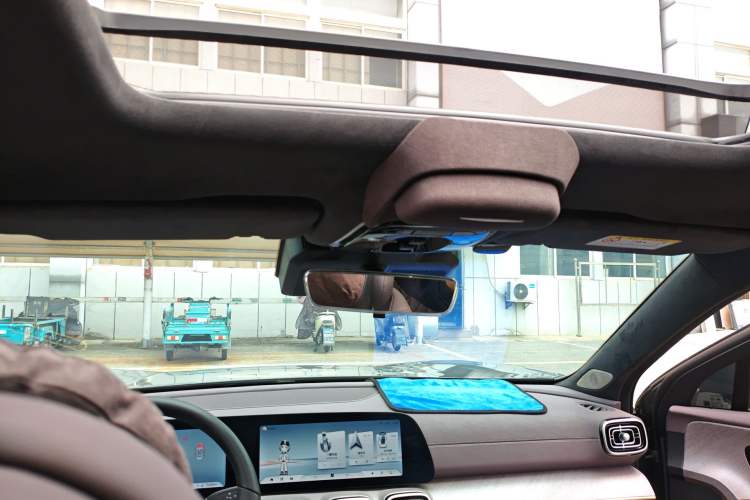 Used Chery Tiggo 9 2025 2.0T Dual-Clutch Two-Wheel Drive Luxury Edition 7 Seats