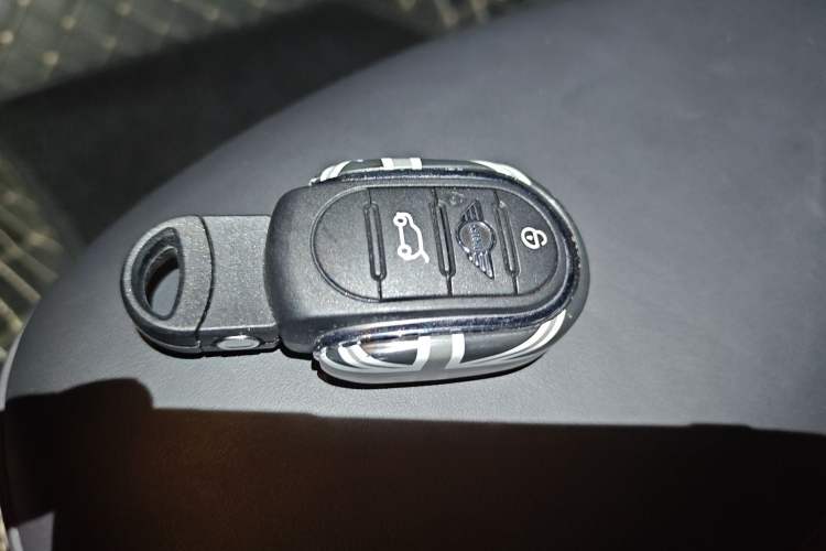 Used MINI 2022 Revised 2.0T COOPER S Artist Five-Door Edition