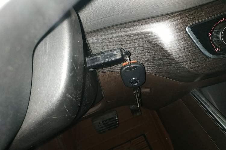 Used FORTHING Joyear X6 2017 Jingxiang Series 1.5T CVT Luxury Model
