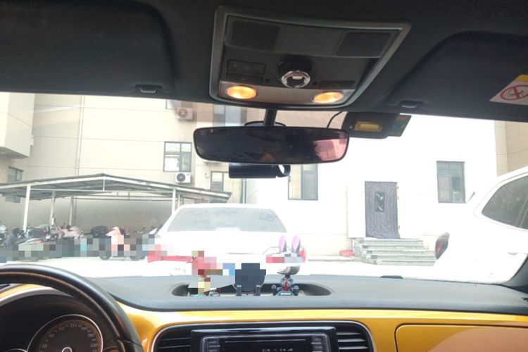 Used Volkswagen Beetle 2017 180TSI Dune Off-Road Edition Headliner