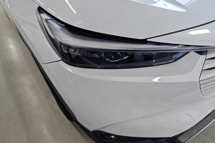 Used Honda Vezel 2023 1.5L CVT Pioneer Edition