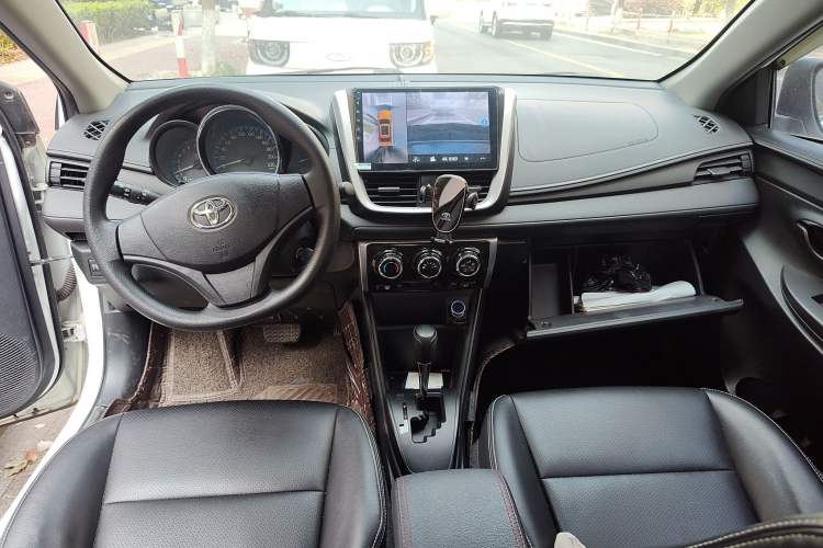 Used Toyota Vios FS 2019 1.5L CVT Fengchi Edition Center Console