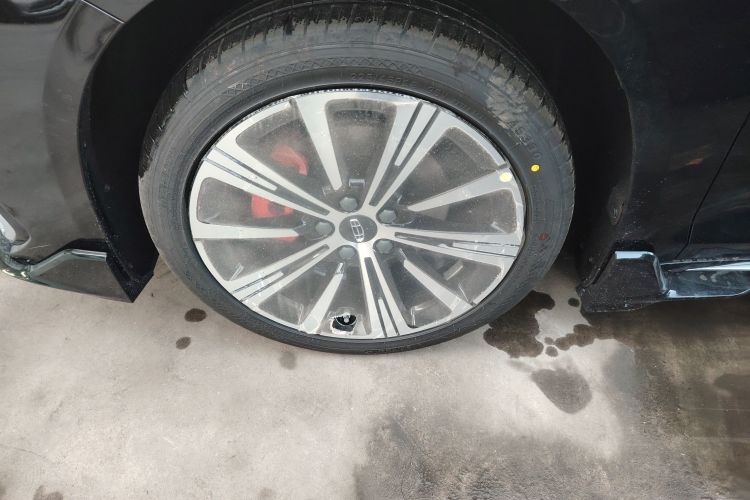 Used Geely Auto Preface 2026 Model Oriental Yao 1.5TD Kunlun Edition Exterior 4