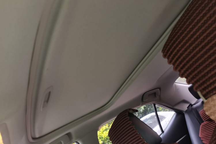 Used Toyota Corolla 2018 Dual-Engine 1.8L E-CVT Smart Edition
