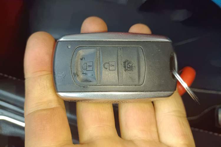 Used Dongfeng Fengon 580 2016 1.5T Manual Luxury Edition
