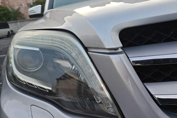 Used Mercedes-Benz GLK-Class 2013 GLK 300 4MATIC Fashion Model Right Front Headlight