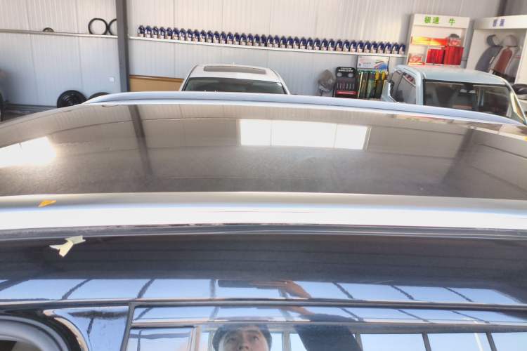 Used BYD Song Pro New Energy 2024 HONOR Edition DM-i 71KM Navigation Model
