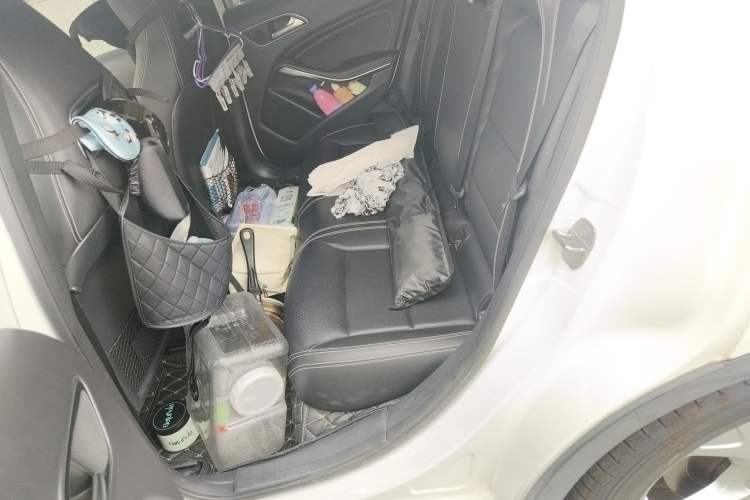 Used Mercedes-Benz GLA 2018 GLA 200 Sport Edition Left Rear Seat