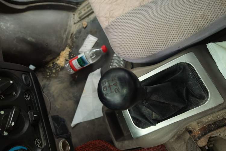 Used Wuling Rongguang 2011 1.2L Standard Version Gear Lever