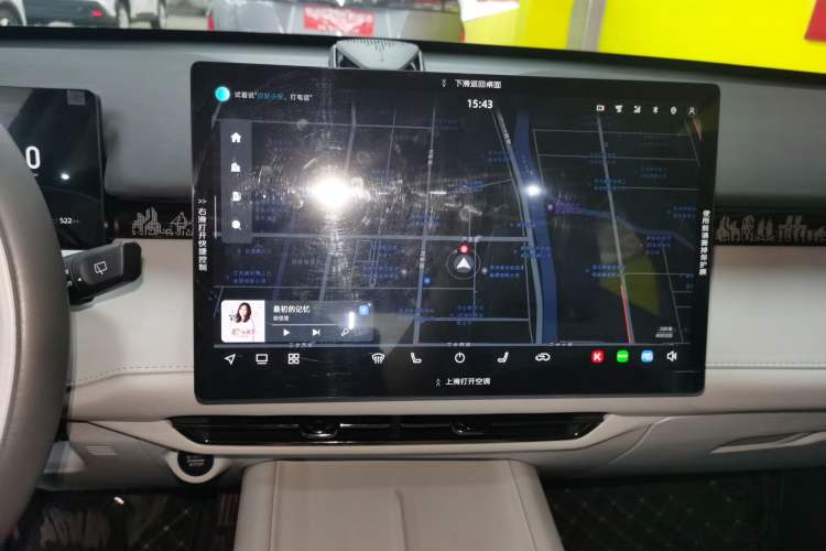 Used CHANGAN UNI-Z New Energy 2024 Blue Whale Smart Electric iDD 125km Excellence Model Audio And AC Panel