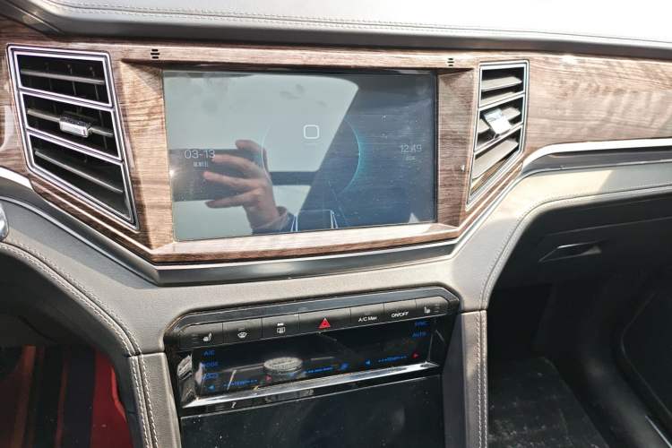 Used Zotye Domy X7 2017 2.0T DCT Ultimate Edition