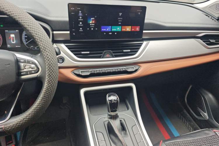 Used Geely Auto Vision X6 2020 1.4T CVT Luxury Edition Audio And AC Panel