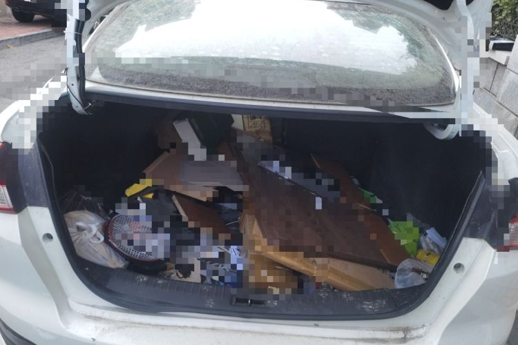 Used Nissan Lannia 2016 1.6L Manual Cool Edition
