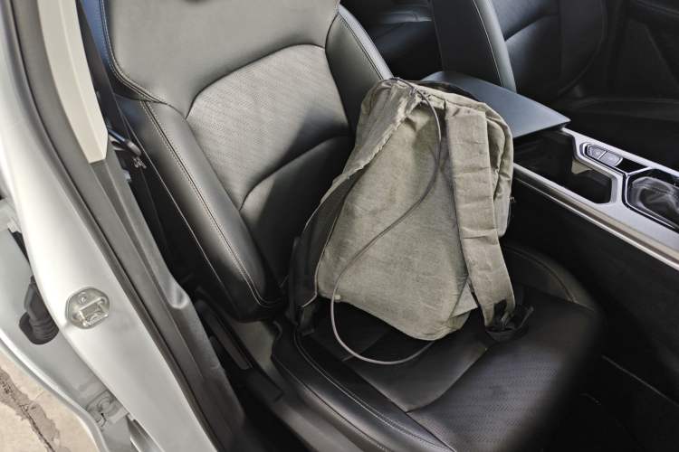 Used Geely Auto Emgrand 2022 4th Generation 1.5L CVT Luxury Model Right Front Seat