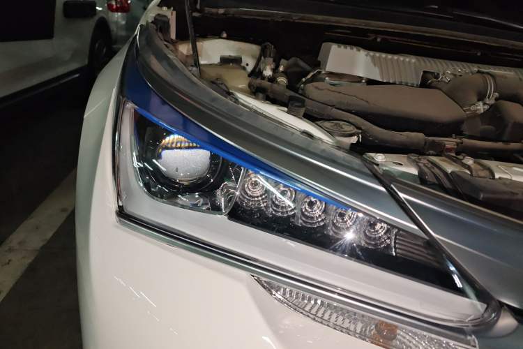 Used Toyota Corolla 2018 Dual-Engine 1.8L E-CVT Smart Edition