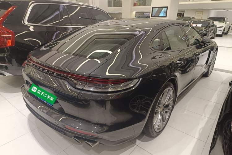 Used Porsche Panamera 2021 Panamera 2.9T Rear Right 45 Deg