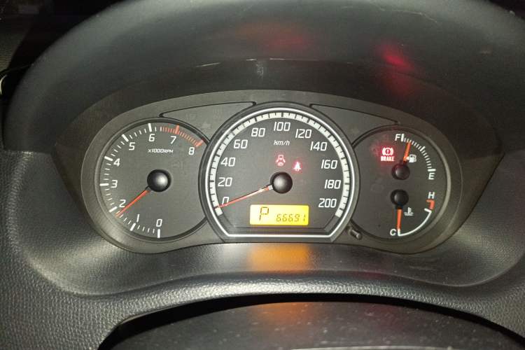 Used Suzuki Swift 2009 1.3L Automatic Value Edition