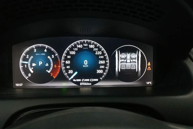 Used Jaguar XJ 2016 XJL 2.0T Two-Wheel-Drive Elegant Business Edition
