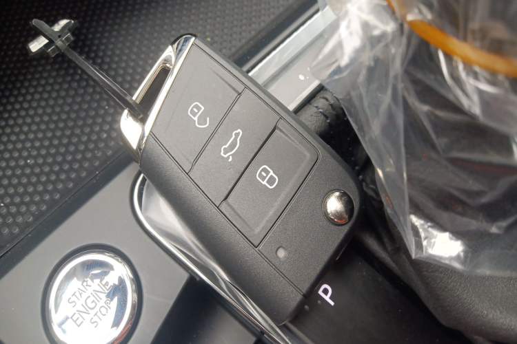 Used Volkswagen Bora 2026 200TSI DSG Yuexing Navigation Edition Vehicle Key