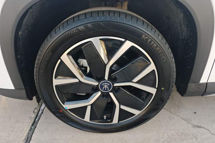 Used BYD Song L DM-i 2024 160km Beyond Edition
