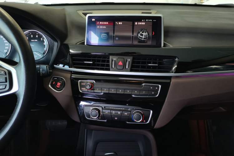 Used BMW X1 2020 sDrive20Li Fashion Model
