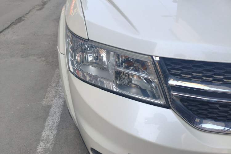 Used Dodge Journey 2014 2.4L Two-Wheel Drive Touring Edition
