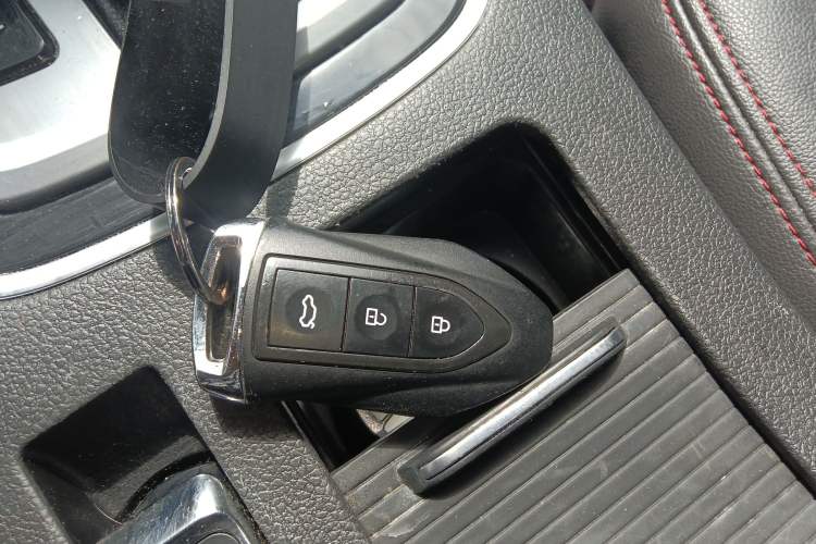 Used Leopaard CS10 2017 2.0T Automatic Urban Version
