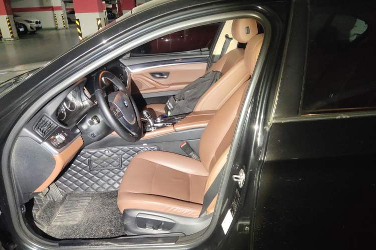 Used BMW 5 Series 2014 520Li Elegant Model