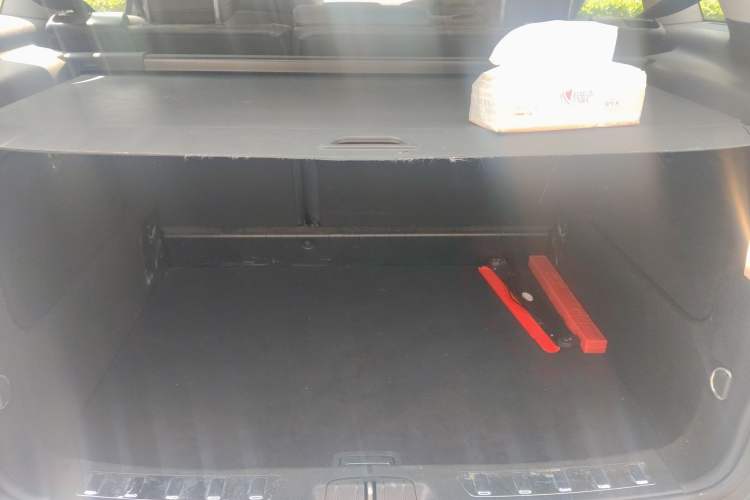 Used Mercedes-Benz B-Class 2009 B 200 Fashion Model Trunk