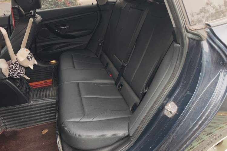 Used BMW 3 Series GT 2018 320i Sport Edition
