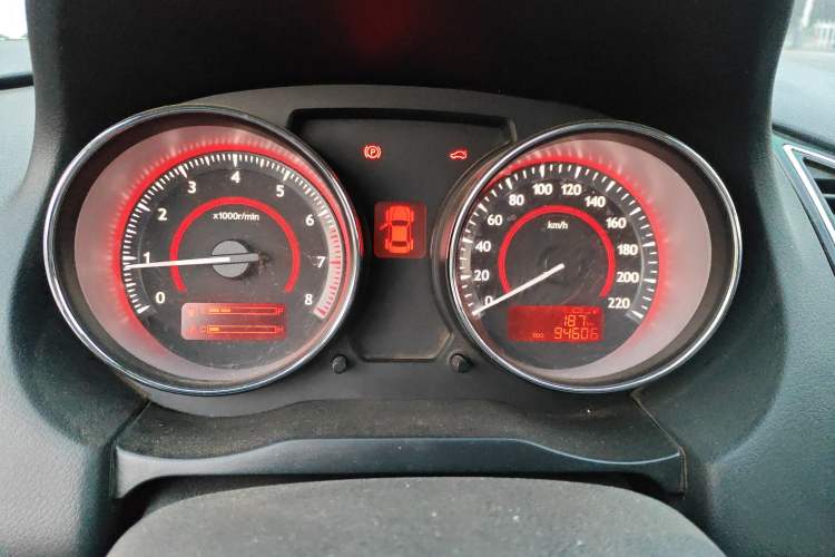 Used Bestune B50 2013 1.6L manual Comfort trim level