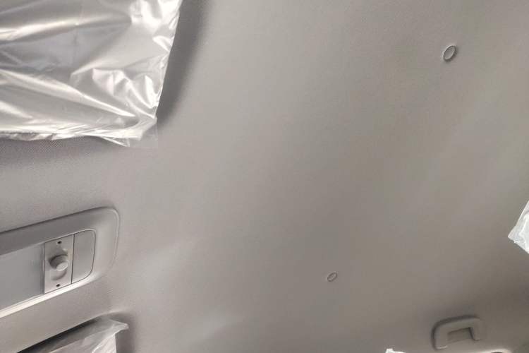 Used Wuling Bingo PLUS 2024 330 km Range Five-Seater Version