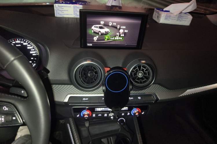 Used Audi Q2L 2020 35 TFSI Fashion Dynamic Model
