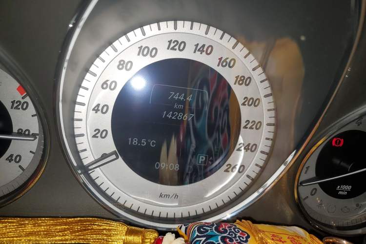 Used Mercedes-Benz GLK-Class 2013 GLK 300 4MATIC Dynamic Sunroof Model