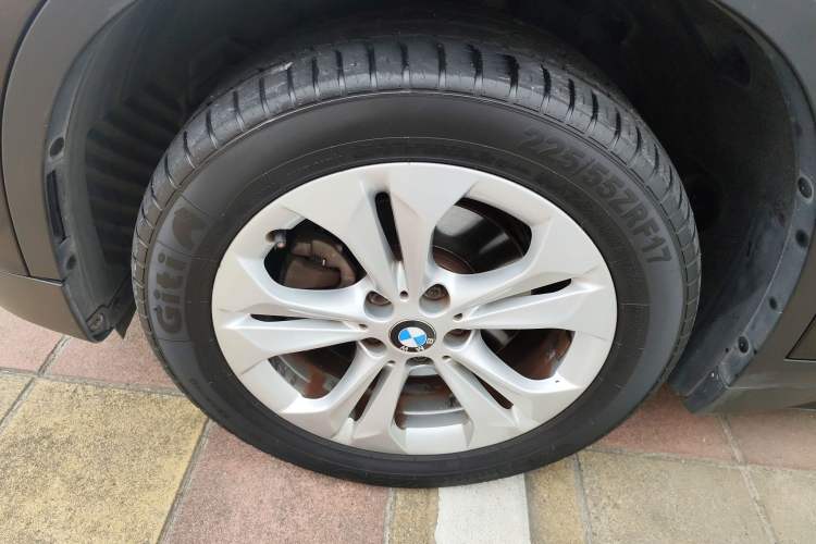 Used BMW X1 2016 sDrive18Li Premium Edition