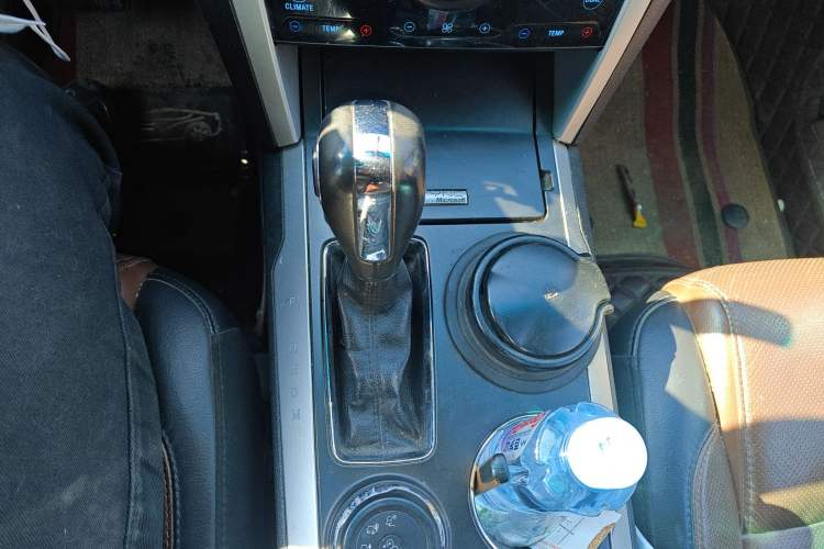 Used Ford Explorer 2013 3.5L Deluxe Model