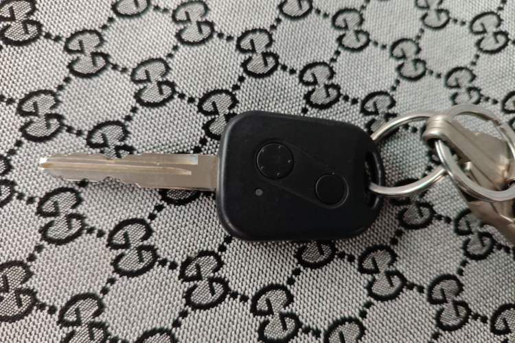 Used Jinbei New Hiace X30L 2021 1.5L Wealth Edition Bus Non-Air-Conditioned China VI Standard SWC15M