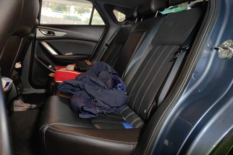 Used Mazda CX-4 2016 2.0L Automatic 2WD Blue Sky Luxury Edition