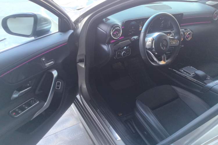 Used Mercedes-Benz A-Class 2020 Restyled A 200 L Sport Sedan Fashion Version