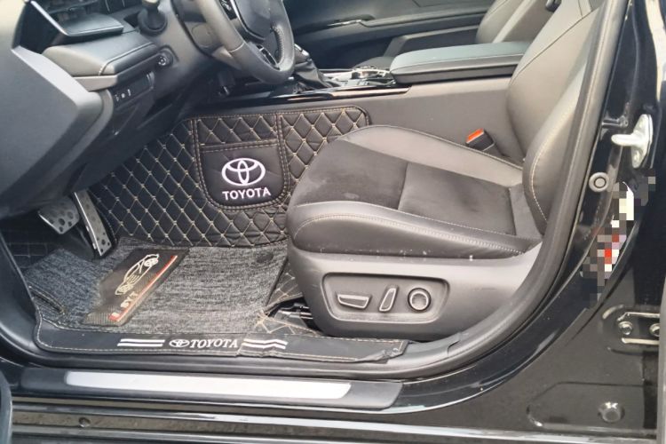 Used Toyota Camry 2024 Dual-Motor 2.5 HXS Sport Plus Edition