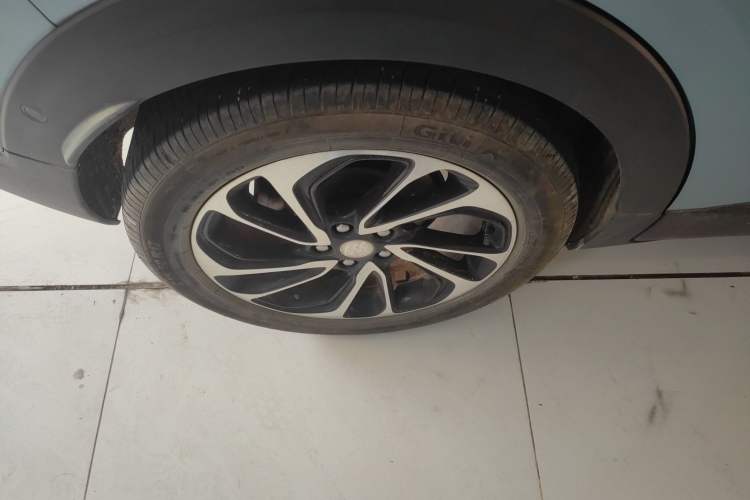 Used Buick Velite 7 2020 652E Connected Smart Car Exterior 3