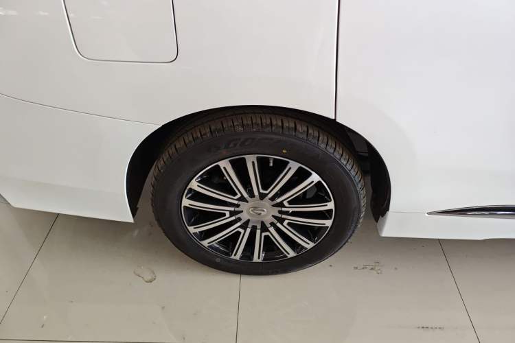 Used GAC Trumpchi M8 2021 Lingxiu Series 390T Ultimate Edition Right Rear Wheel Hub