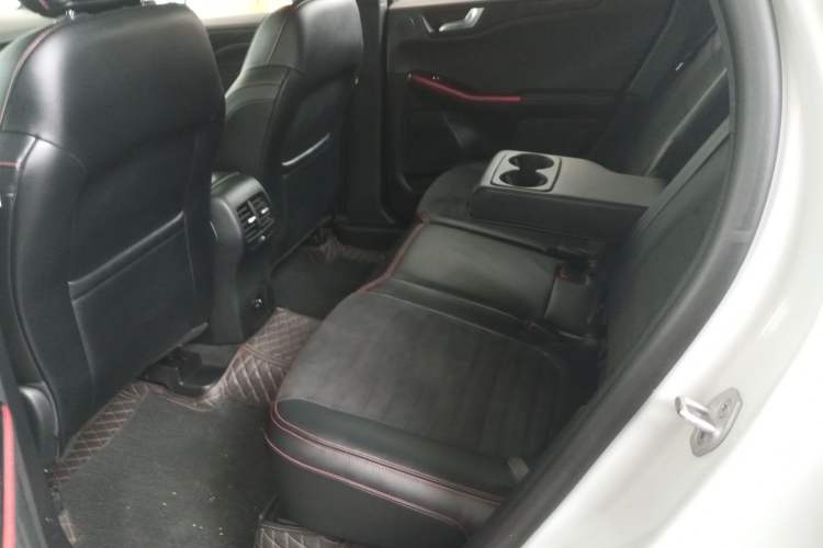 Used Ford Escape 2024 EcoBoost 245 Four-Wheel Drive ST-Line Pro Trim