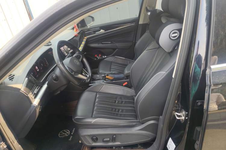 Used Volkswagen Passat 2022 330TSI Starry Elite Edition Left Front Seat