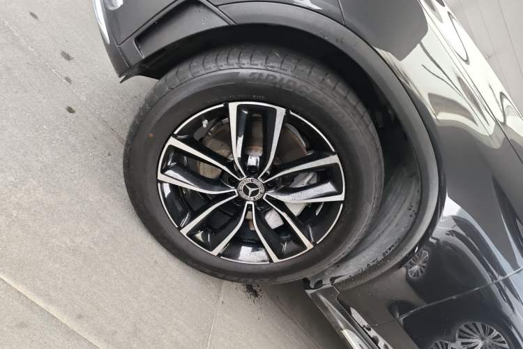 Used Mercedes-Benz GLC 2020 Facelift GLC 260 L 4MATIC Luxury Edition
